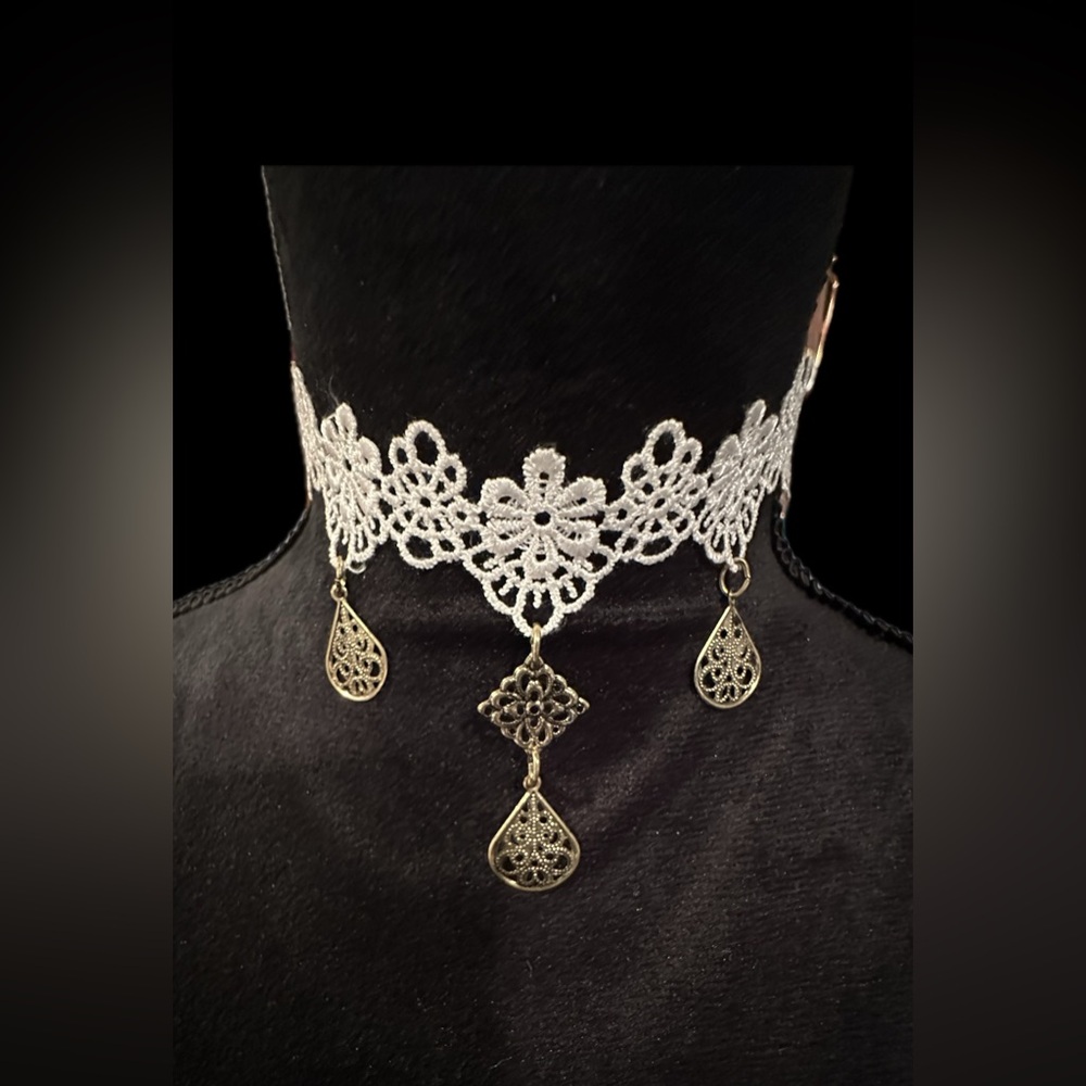 Elegant Lace Choker Necklace with Gold Accents